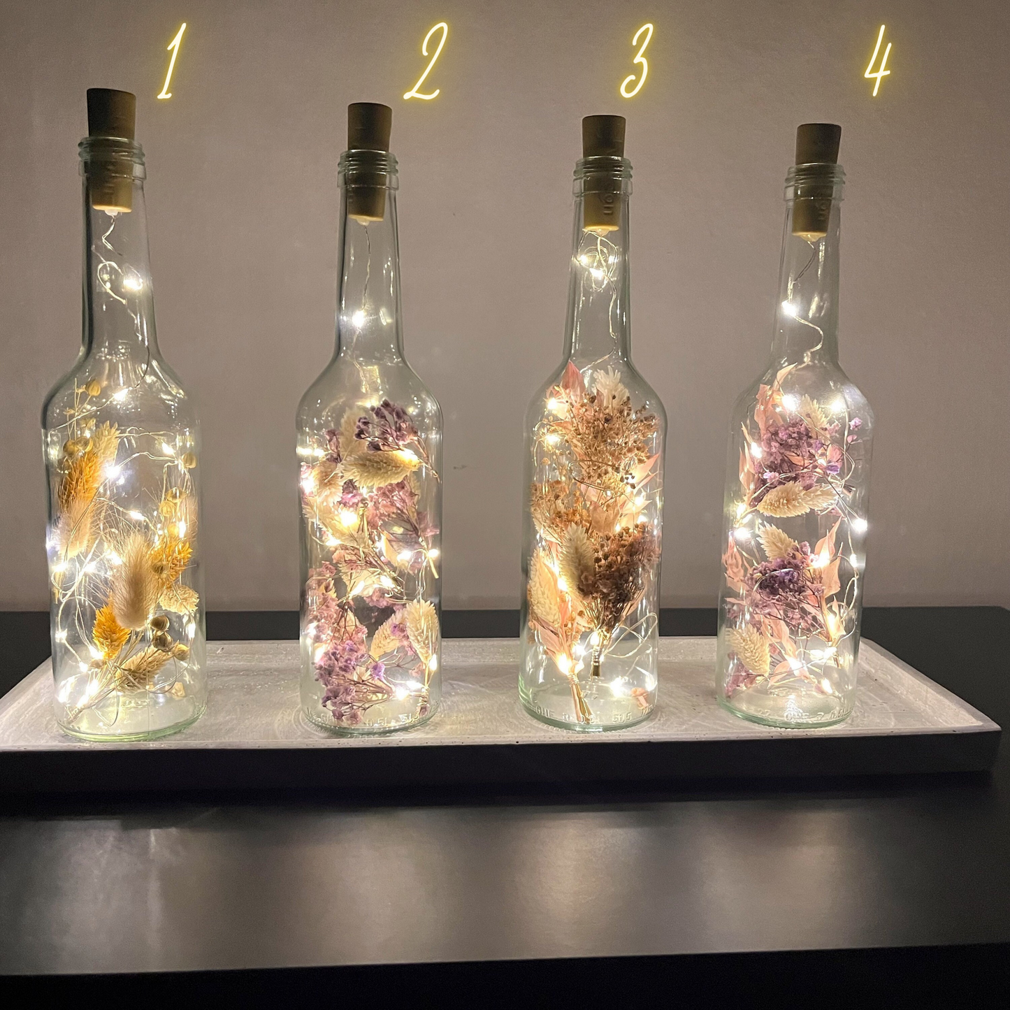 Flowerbottle mit Trockenblumen - Flaschenlicht