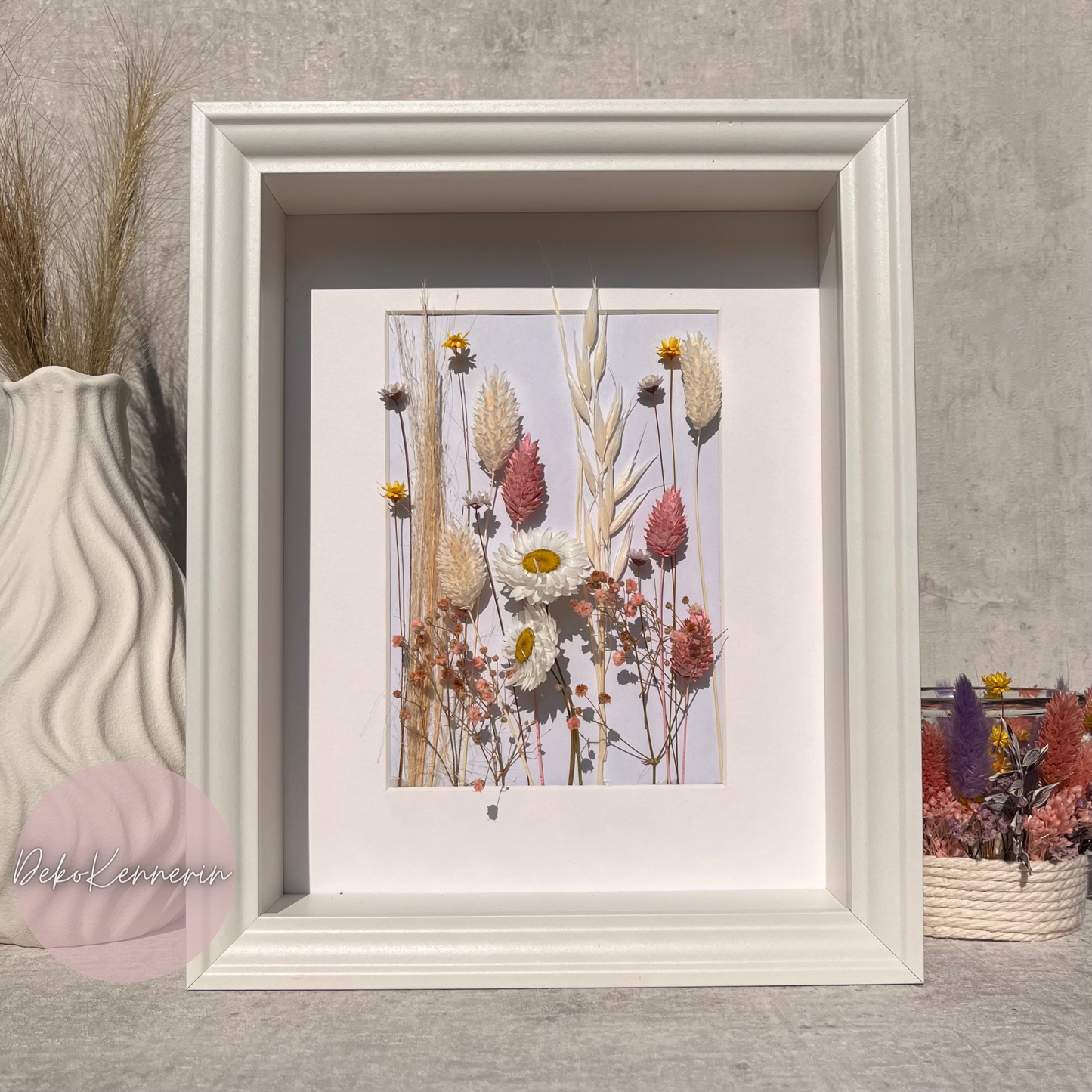 Bilderrahmen mit Trockenblumen - Blumenrahmen