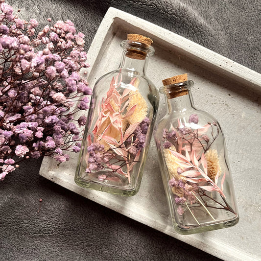 Flowerbottle mit Trockenblumen Mini - Schleierkraut